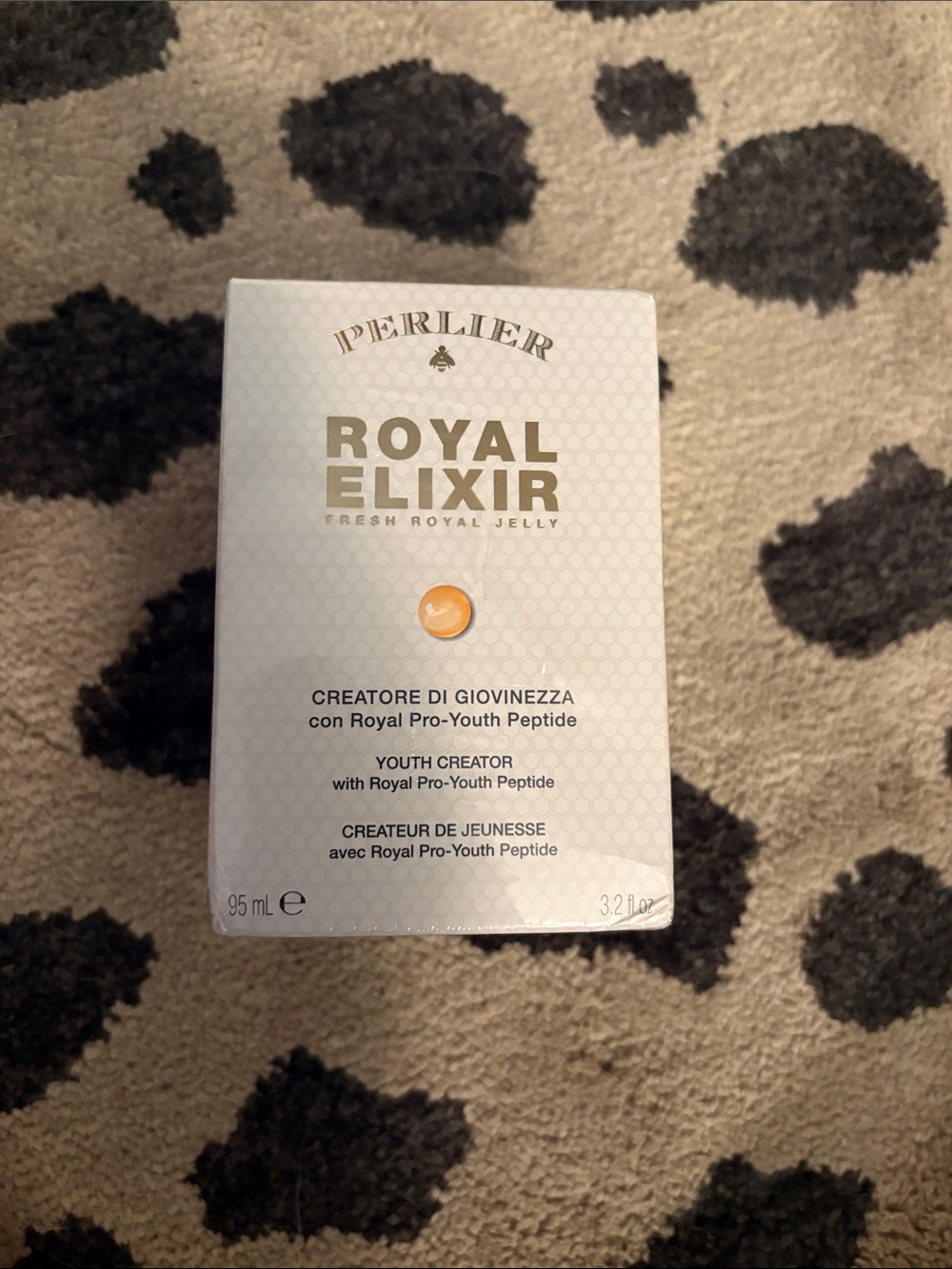 Perlier Royal Elixir Fresh Royal Jelly Youth Creator Serum - White/Gold